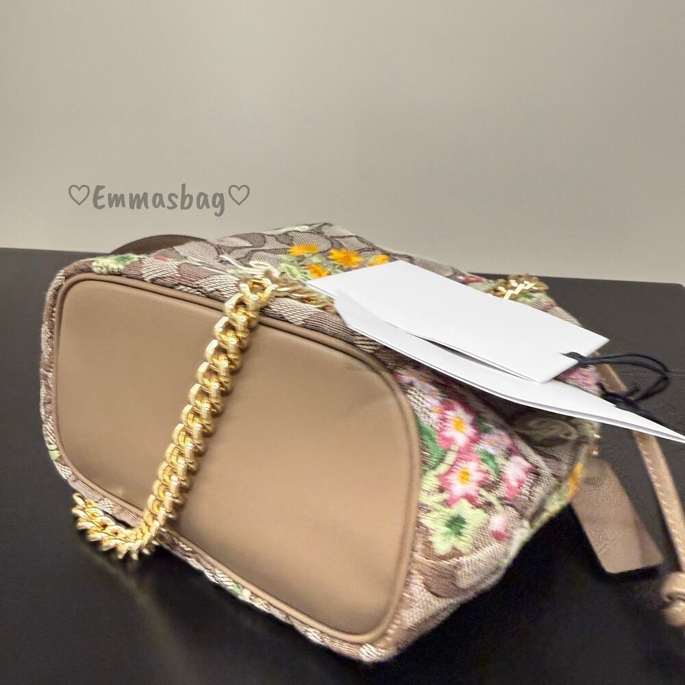 Coach Faye Mini Drawstring Bag Signature Jacquard With Floral Embroidery CDZ94 - Picture 5 of 7